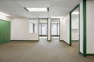 808-888 Nelson St, Vancouver, BC for lease Interior Photo- Image 2 of 2