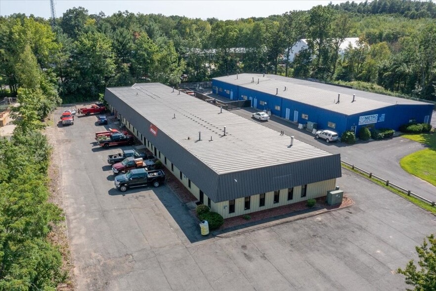 31 Saint Jacques Ave, Agawam, MA for lease - Building Photo - Image 3 of 9