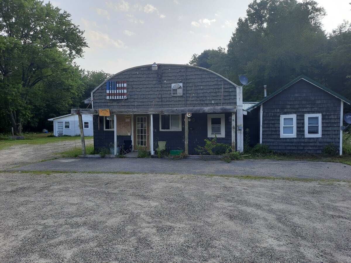 W13606 State Hwy 71, Melrose, WI 54642