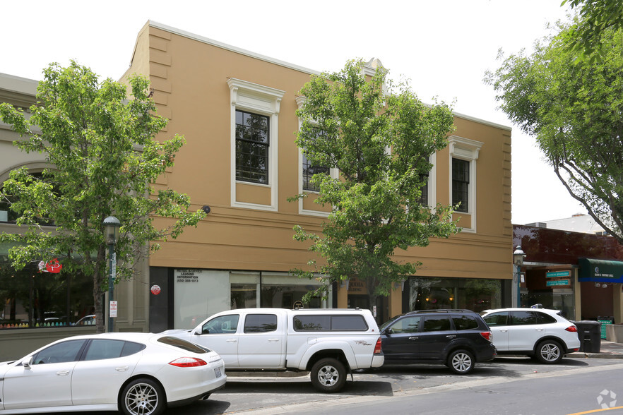 2317 Broadway, Redwood City, CA for lease - Building Photo - Image 1 of 2