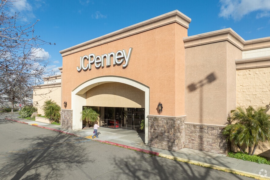 1264 E Gibson Rd, Woodland, CA for sale - Building Photo - Image 3 of 26