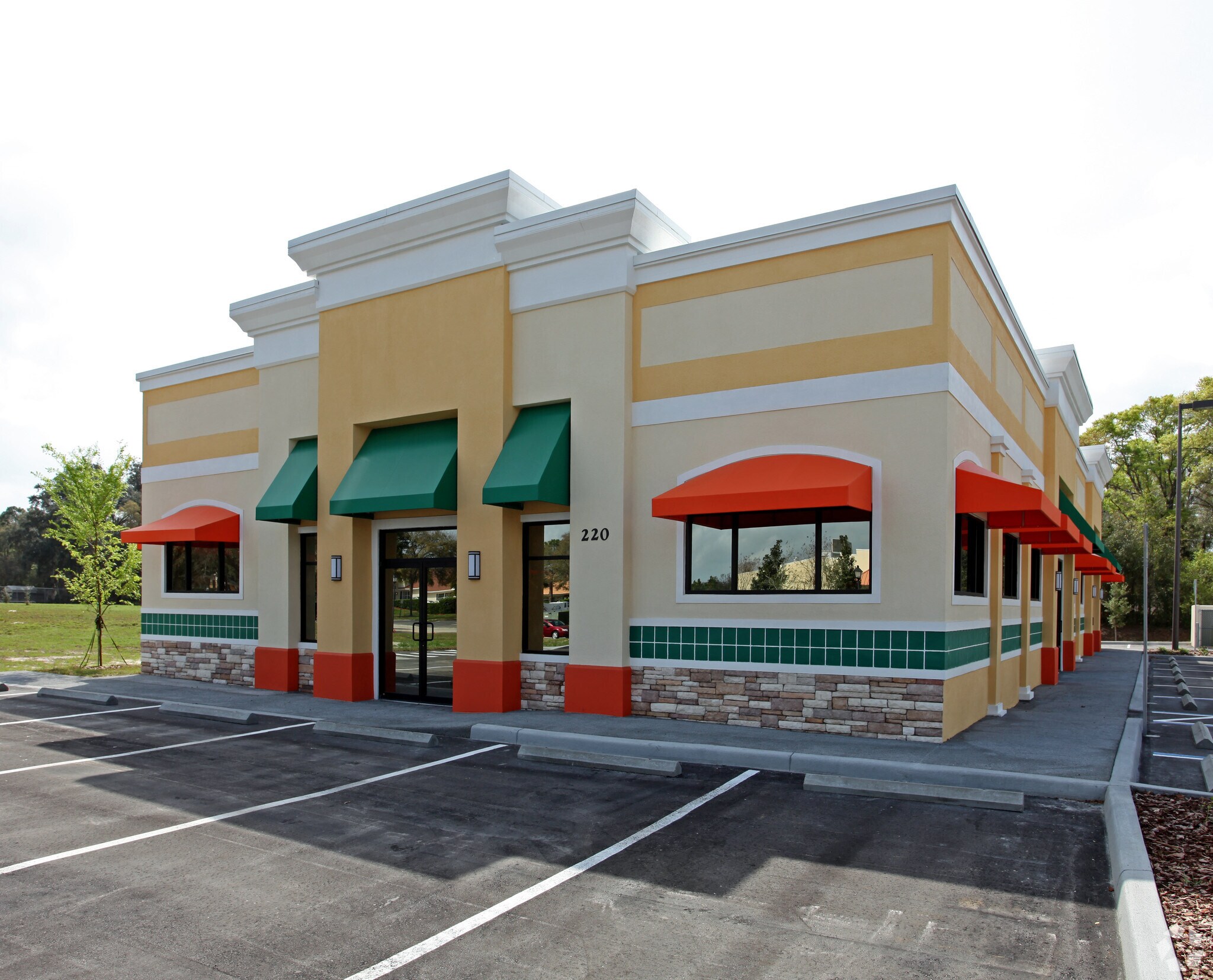 220 Alafaya Woods Blvd, Oviedo, FL for sale Building Photo- Image 1 of 1