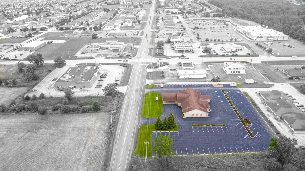 10909 Randolph St, Crown Point, IN for sale - Primary Photo - Image 1 of 1