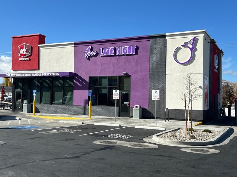 592 N Main St, Tooele, UT for sale - Building Photo - Image 2 of 6