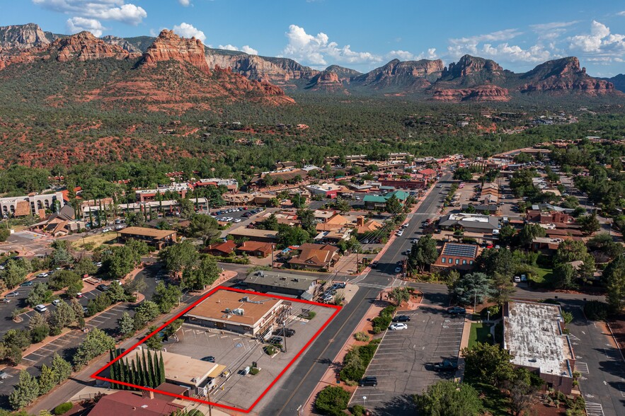 450 Jordan Rd, Sedona, AZ for lease - Building Photo - Image 3 of 15