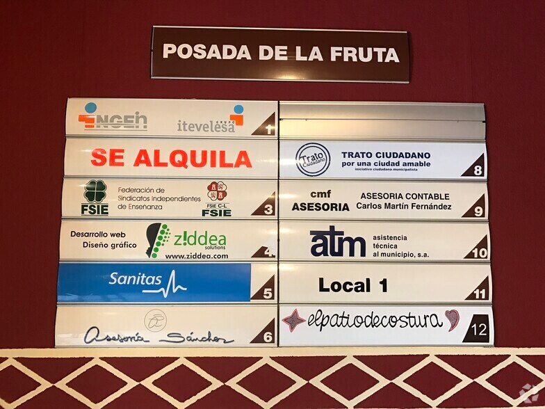 Retail in Ávila, Ávila for lease - Building Photo - Image 2 of 3