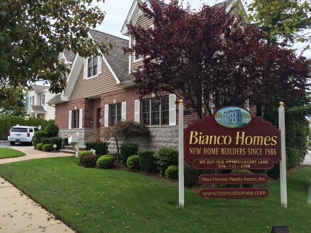 1085 Jackson Ave, Franklin Square, NY for sale Primary Photo- Image 1 of 1