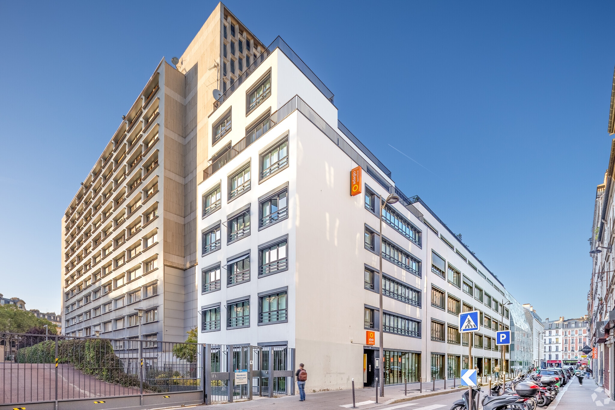 13 Rue Moreau, Paris for lease Building Photo- Image 1 of 7