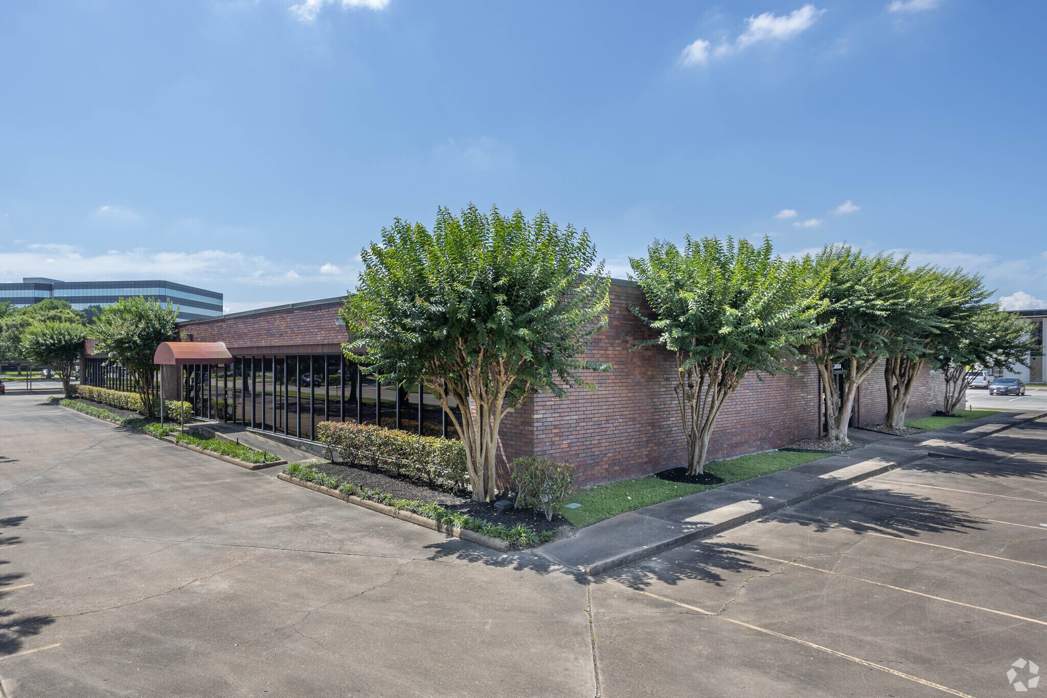 16850 Diana Ln, Houston, TX for lease Primary Photo- Image 1 of 25