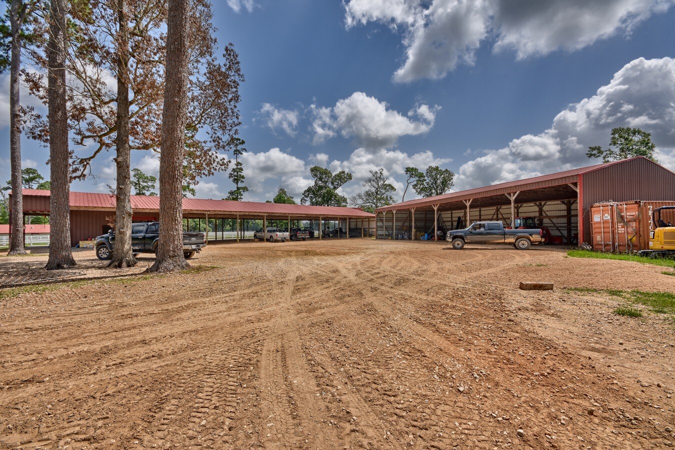 515 Four Oaks Ranch, Vidor, TX 77662