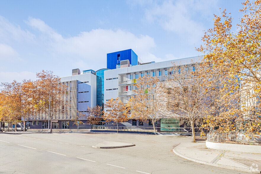 Calle del Golfo de Salónica, 73, Madrid, Madrid for lease - Building Photo - Image 1 of 21