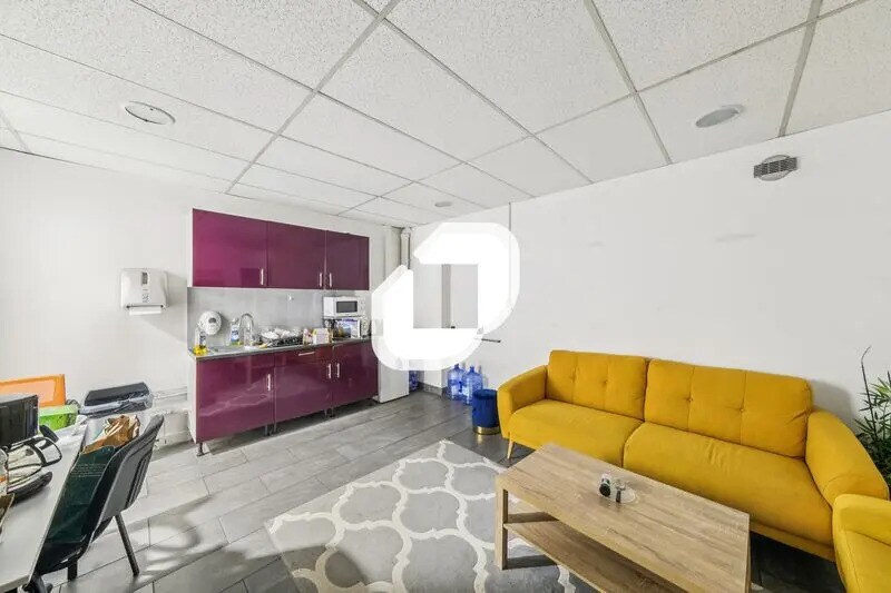 Office in Bobigny for sale - Interior Photo - Image 1 of 13