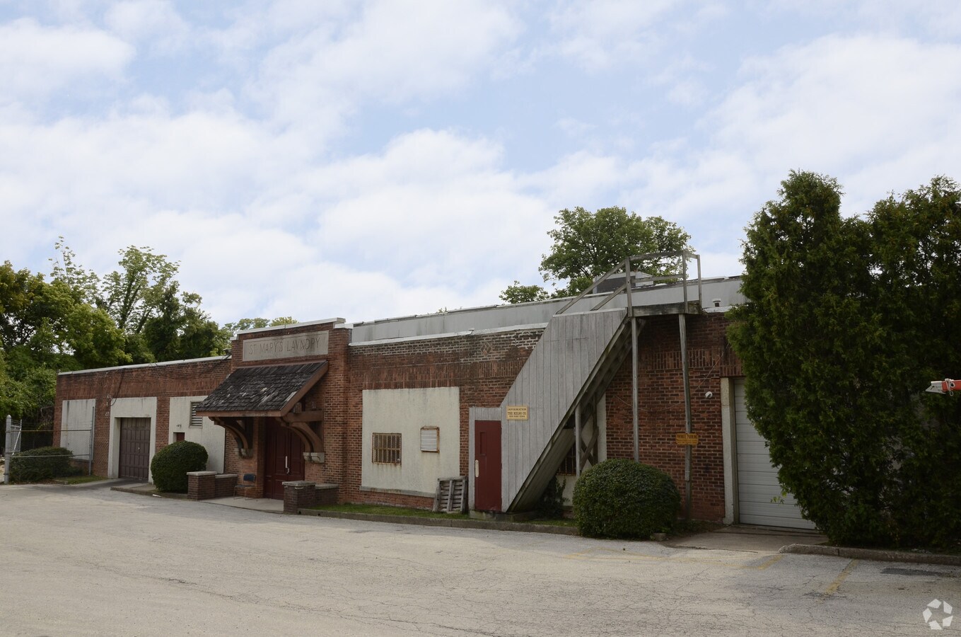 821 Aubrey Ave, Ardmore, PA 19003 Office for Lease