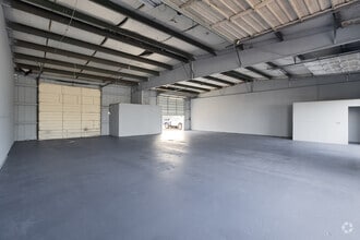 7715-7723 Ellis Rd, West Melbourne, FL for lease Interior Photo- Image 2 of 2