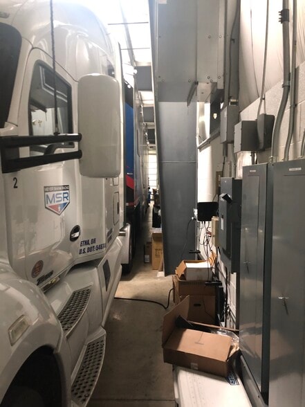 114 Venture Dr, Pataskala, OH for lease - Building Photo - Image 2 of 57