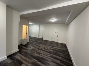 73-12 35th Ave, Jackson Heights, NY for lease Interior Photo- Image 2 of 8