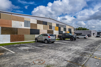 4500 Carmichael Ave, Sarasota, FL for lease Building Photo- Image 1 of 5