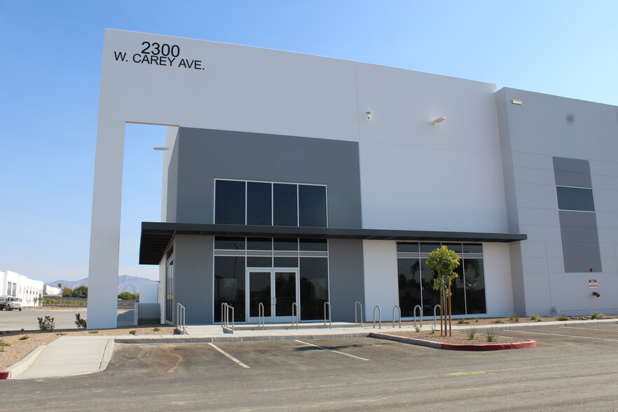 2300 W Carey Ave, North Las Vegas, NV for lease - Building Photo - Image 1 of 14