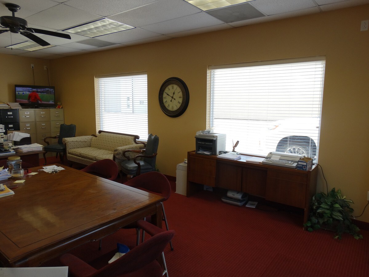 4115 E Ave, Evansville, IN 47715