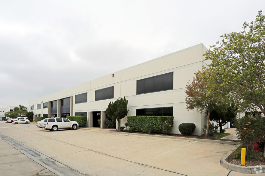 3315 Miraloma Ave, Anaheim, CA for lease - Building Photo - Image 1 of 3