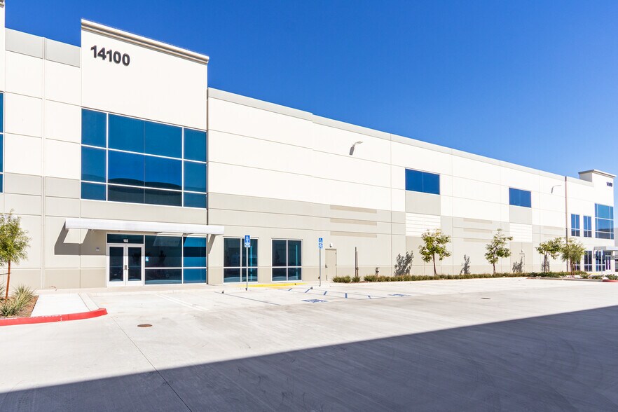 14100 Rebecca St, Moreno Valley, CA for lease - Building Photo - Image 3 of 8