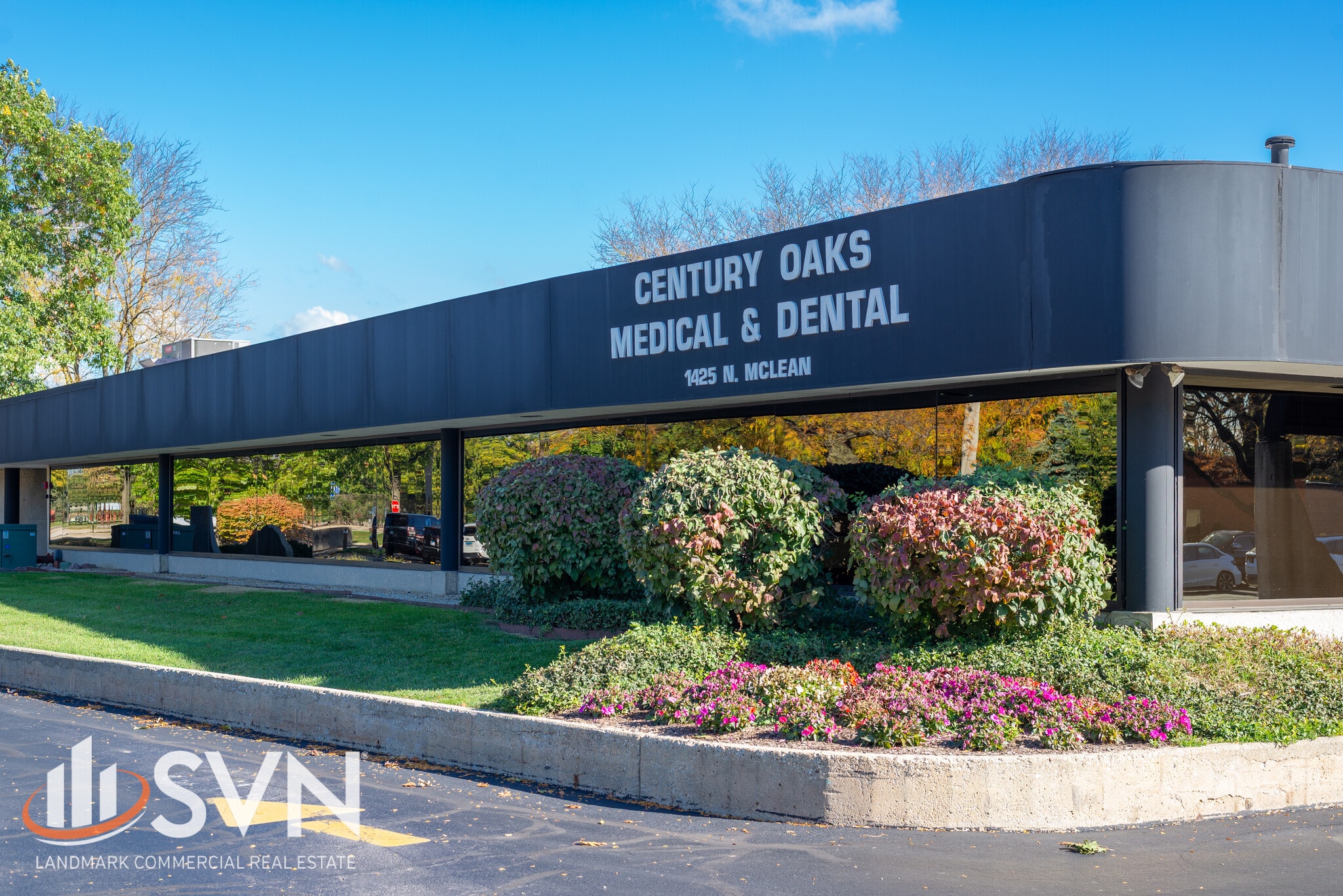 1425 N McLean Blvd, Elgin, IL for lease Building Photo- Image 1 of 8