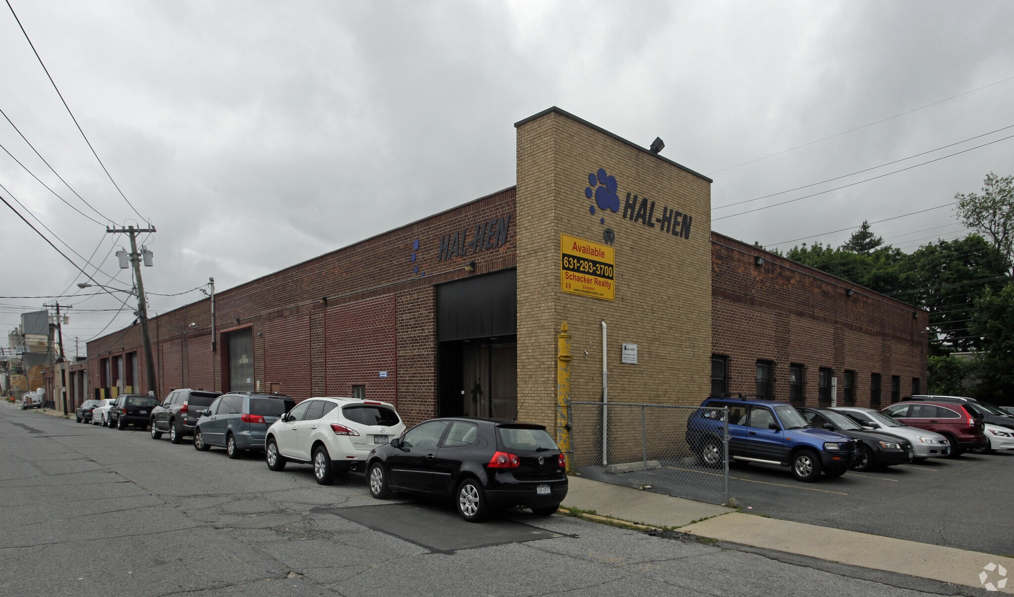 180-188 Atlantic Ave, Garden City Park, NY for sale Primary Photo- Image 1 of 1