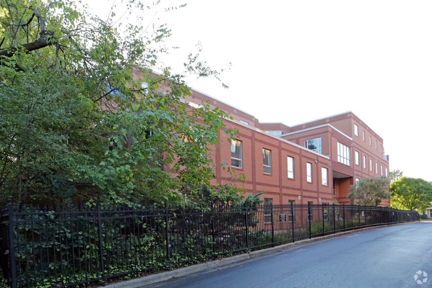 308 W Rosemary St, Chapel Hill, NC for sale - Building Photo - Image 3 of 45