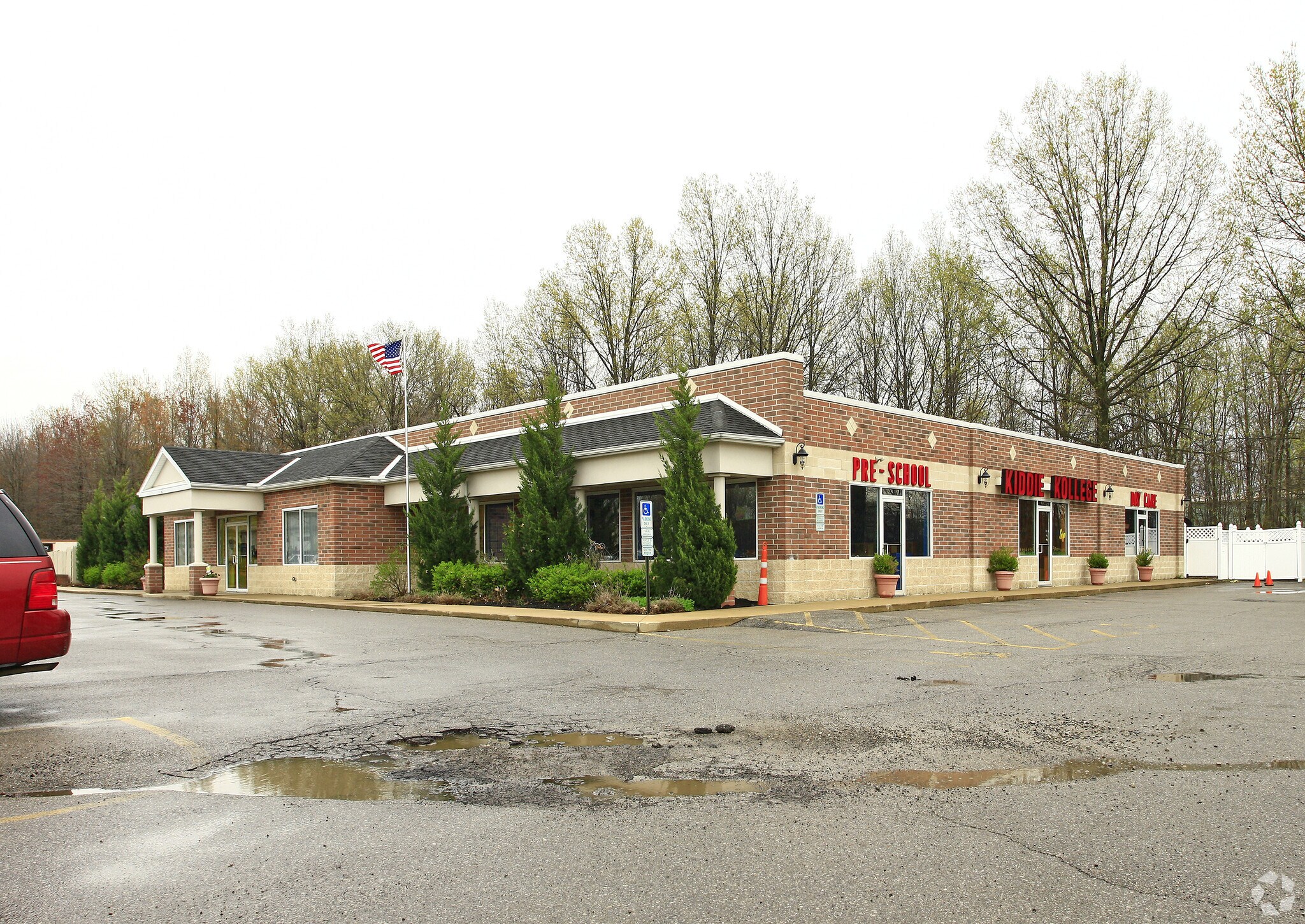 1061 Center Rd, Avon, OH for sale Primary Photo- Image 1 of 1