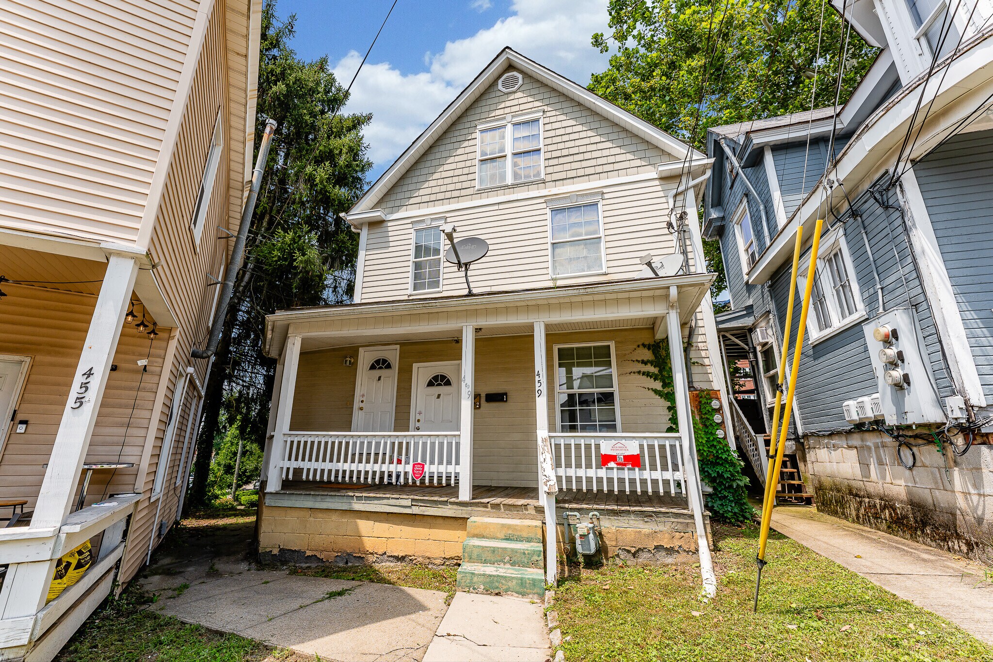 459 Dallas St, Morgantown, WV for sale Primary Photo- Image 1 of 2