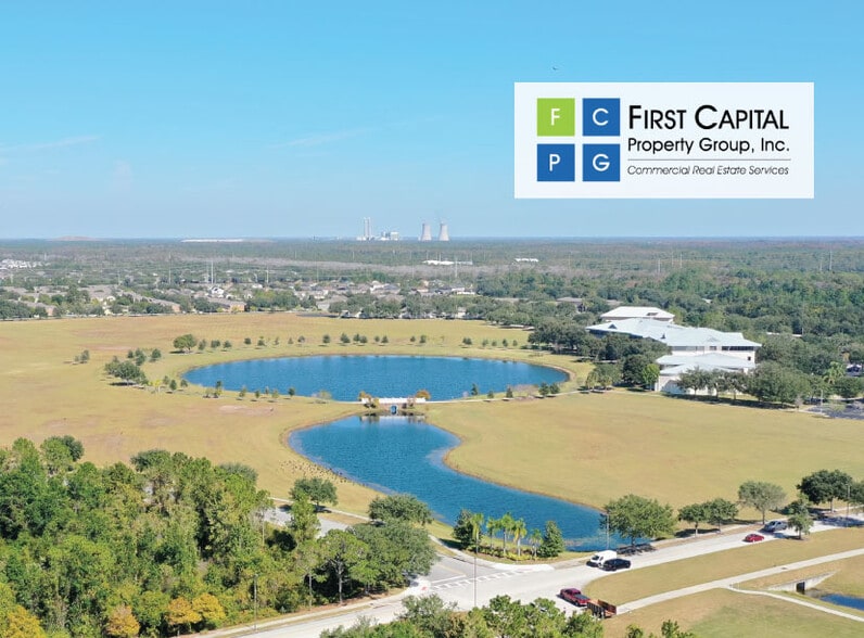 Corporate Headquarters Building Sale portfolio of 2 properties for sale on LoopNet.com - Building Photo - Image 3 of 3