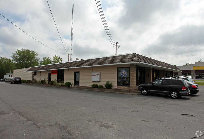 914 Old Liverpool Rd, Liverpool, NY for sale - Primary Photo - Image 1 of 1