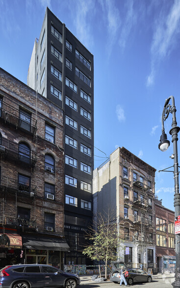 163 Orchard St, New York, NY for lease - Primary Photo - Image 2 of 10