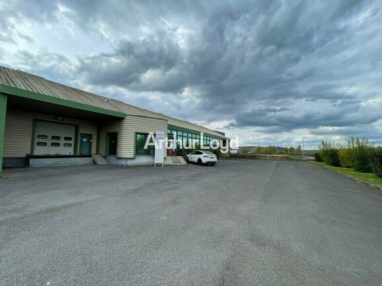 Flex in Givet for sale - Building Photo - Image 1 of 12