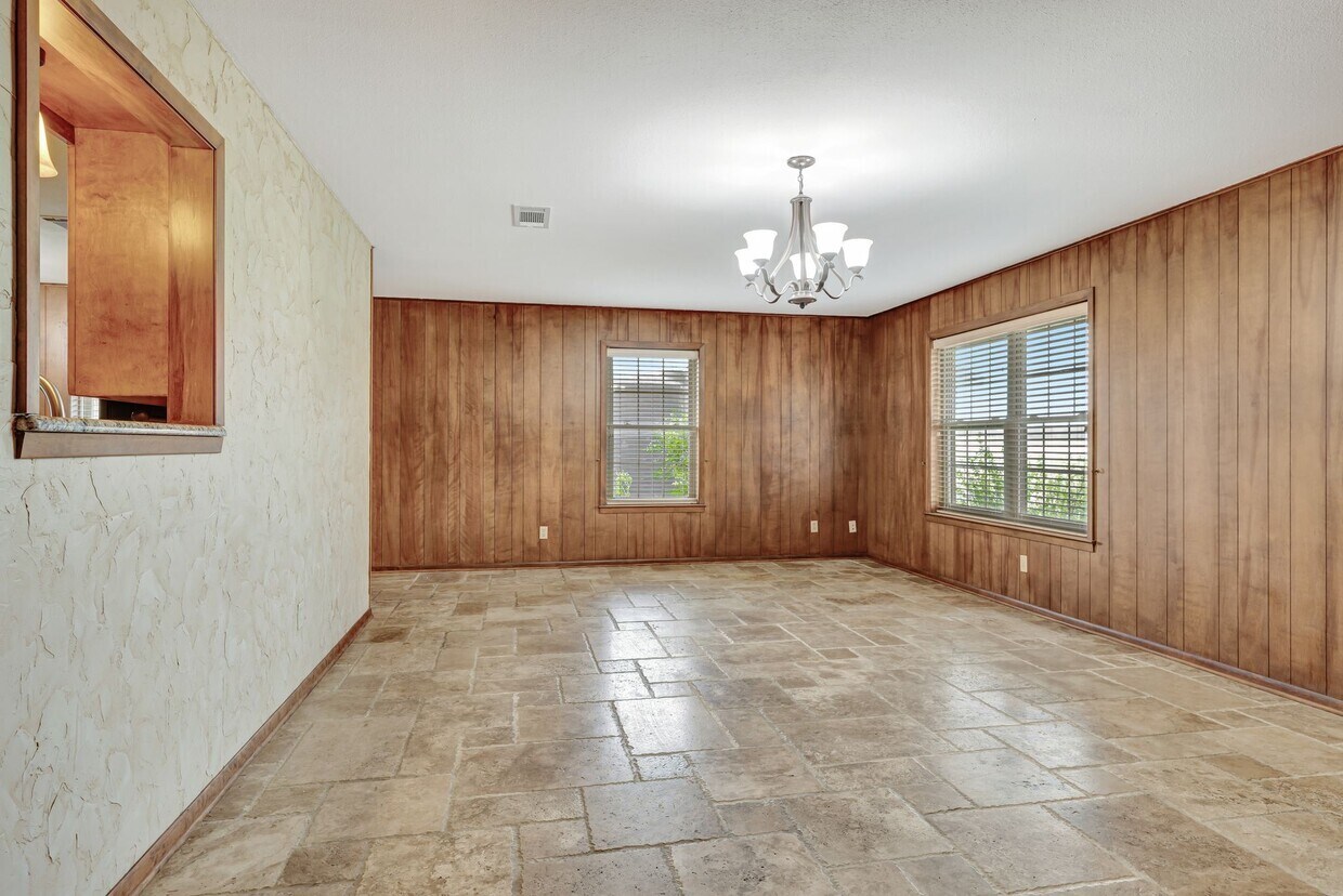 1950 E Highway 287, Decatur, TX for sale Building Photo- Image 1 of 1