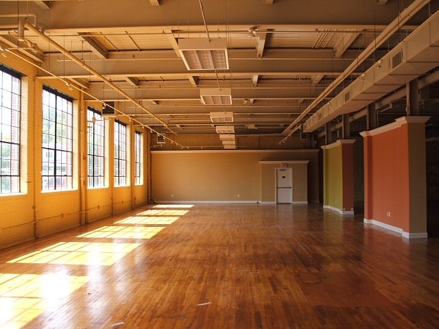 3901 Main St, Philadelphia, PA for sale - Building Photo - Image 2 of 8
