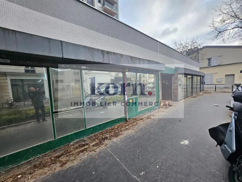 Retail in Paris for lease - Building Photo - Image 3 of 5