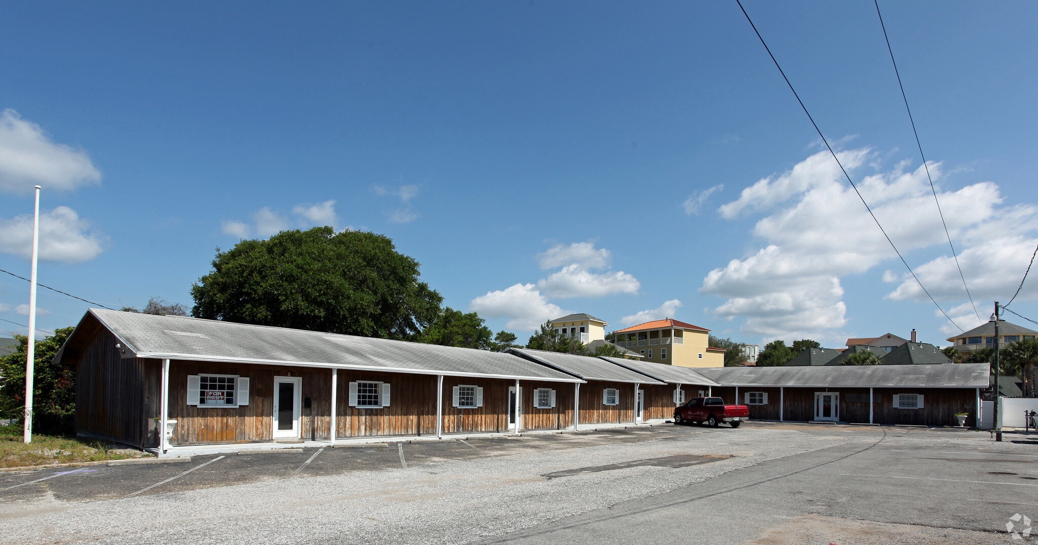 305 Mountain Dr, Destin, FL for lease Building Photo- Image 1 of 2