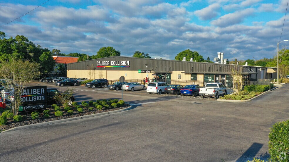 1927 Brinson Rd, Lutz, FL 33558