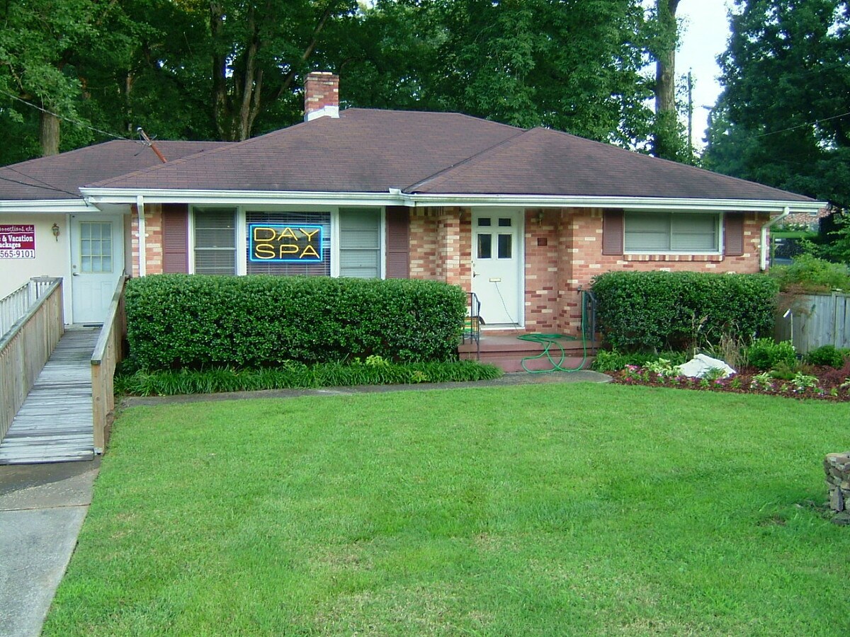 1130 Concord Rd, Smyrna, GA 30080