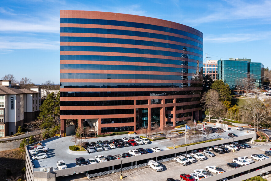 2839 Paces Ferry Rd SE, Atlanta, GA for lease - Building Photo - Image 2 of 5