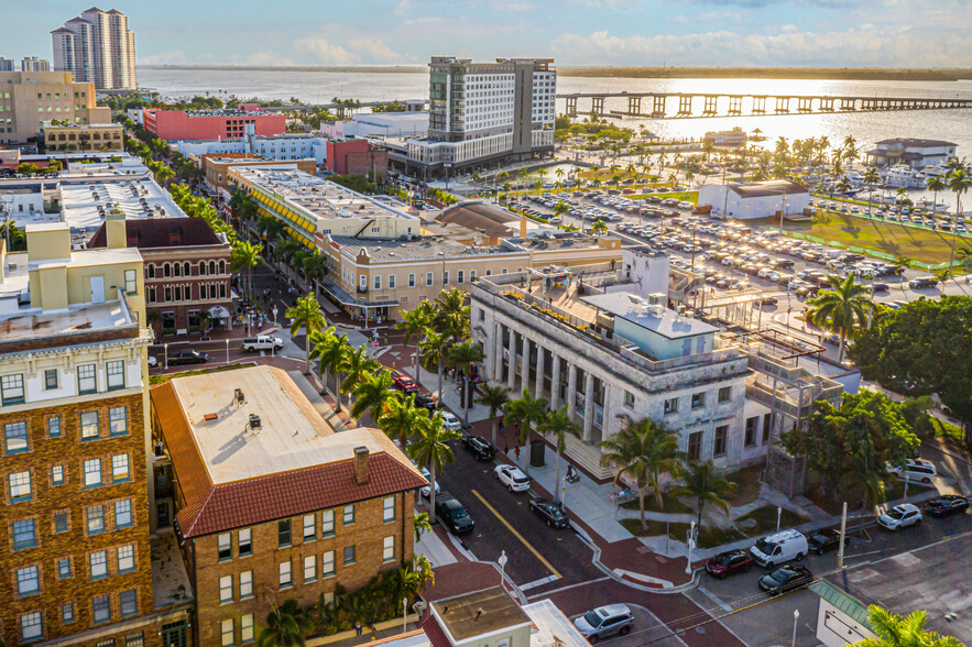 2310 1st St, Fort Myers, FL for sale - Primary Photo - Image 1 of 1