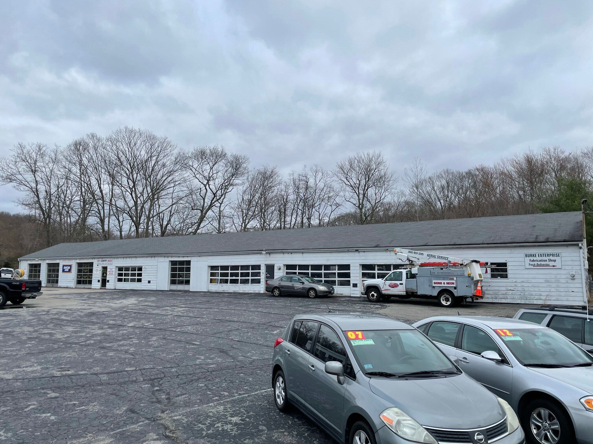 1531 Route 163, Montville, CT 06353 Retail for Sale