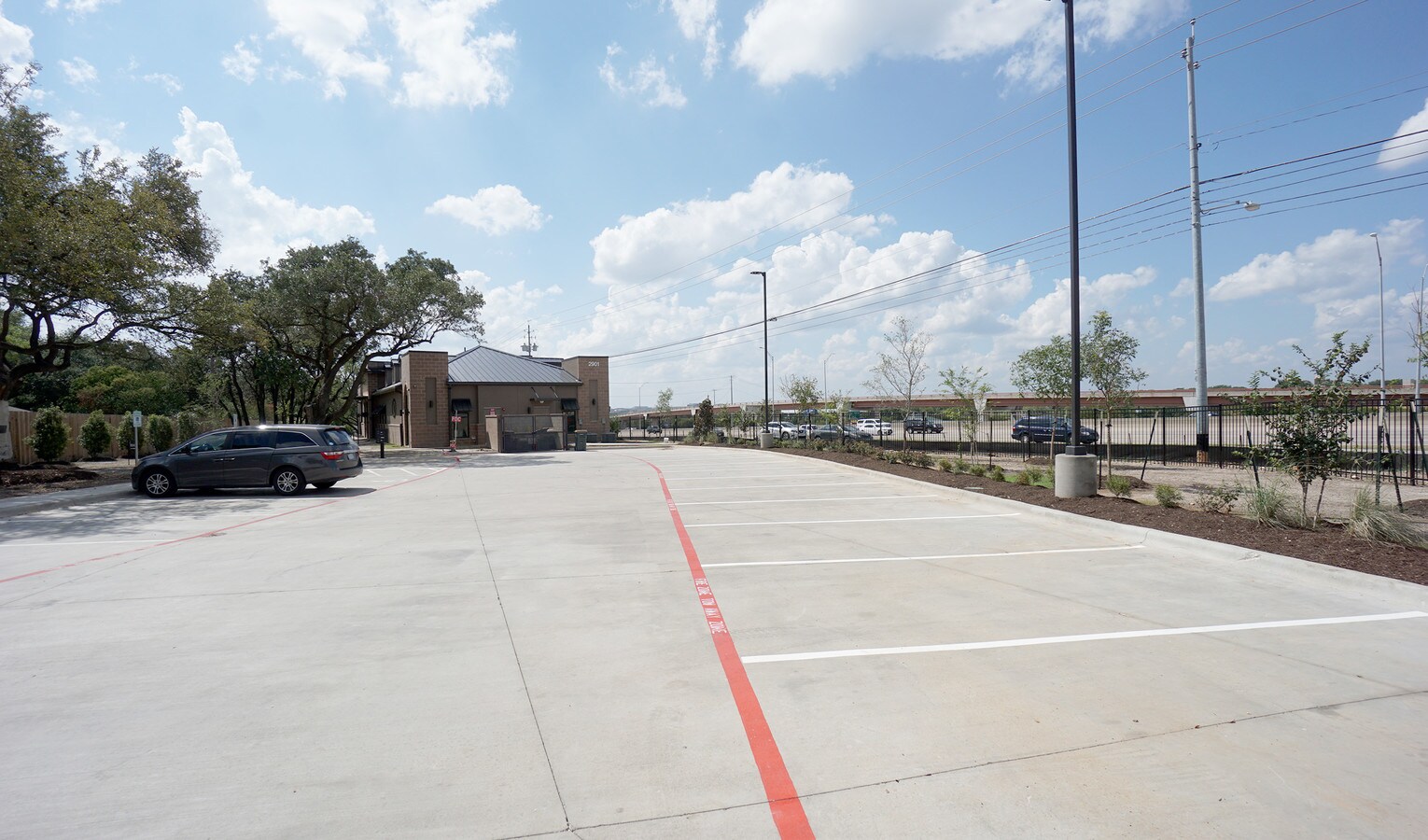 2901 N Shields Dr, Austin, TX 78727