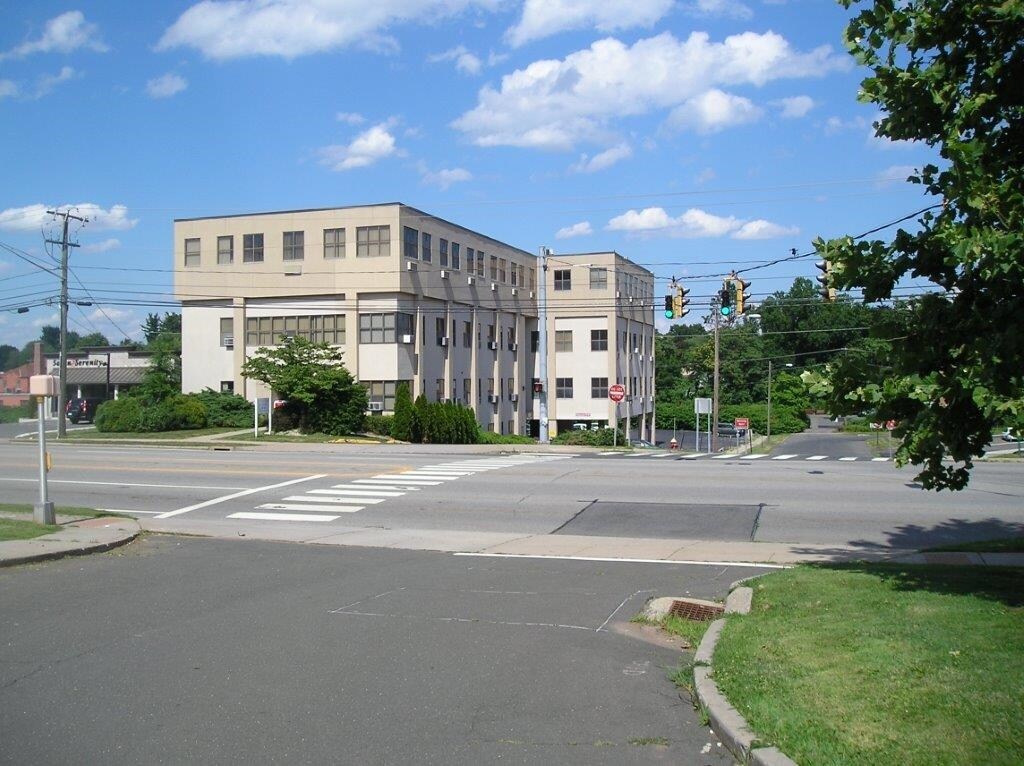 530 Silas Deane Hwy, Wethersfield, CT 06109