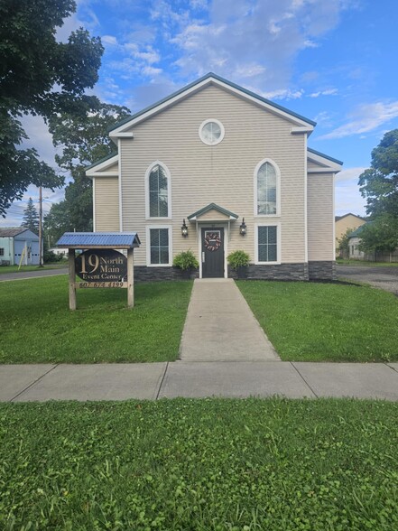 19 North Main St. Hwy, Sherburne, NY for sale - Primary Photo - Image 1 of 1