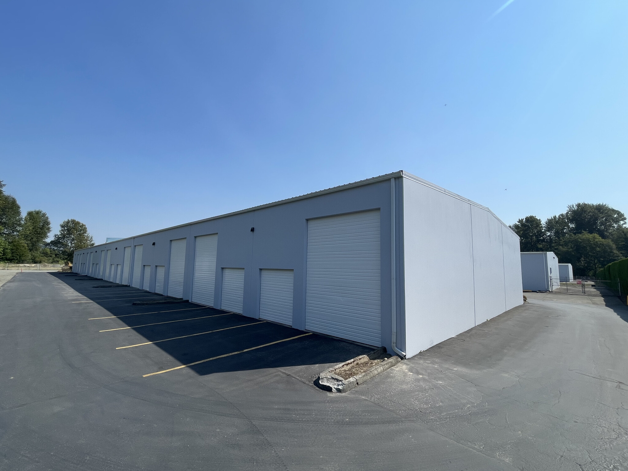 2002 17th St NW, Puyallup, WA for lease Primary Photo- Image 1 of 4