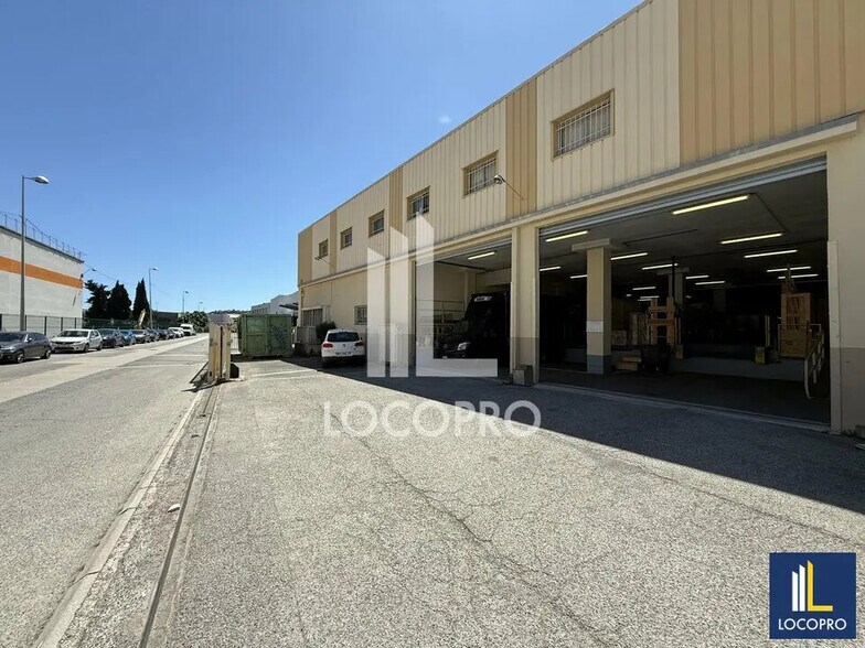 Flex in Saint-Laurent-du-Var for lease - Building Photo - Image 1 of 3