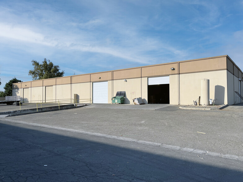 4025 E Arch Rd, Stockton, CA for lease - Building Photo - Image 3 of 6