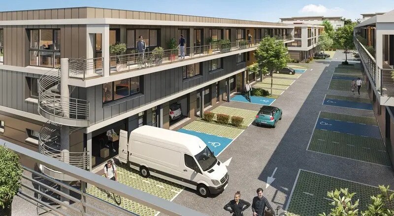 Flex in Montlhéry for sale Building Photo- Image 1 of 3